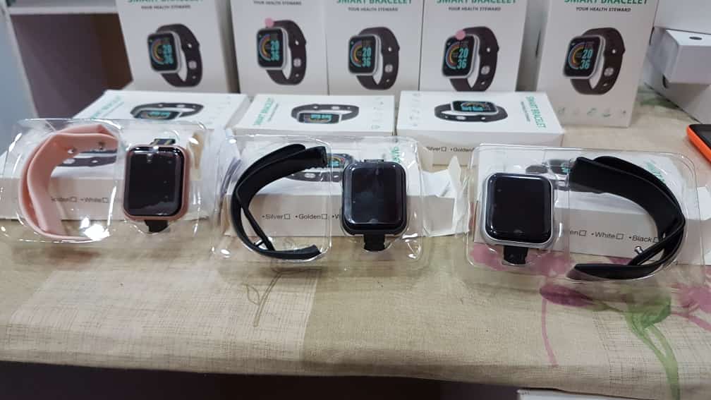 New D20 Pro Smartwatch – Stay Connected in Style