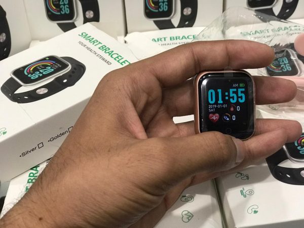 New D20 Pro Smartwatch – Stay Connected in Style